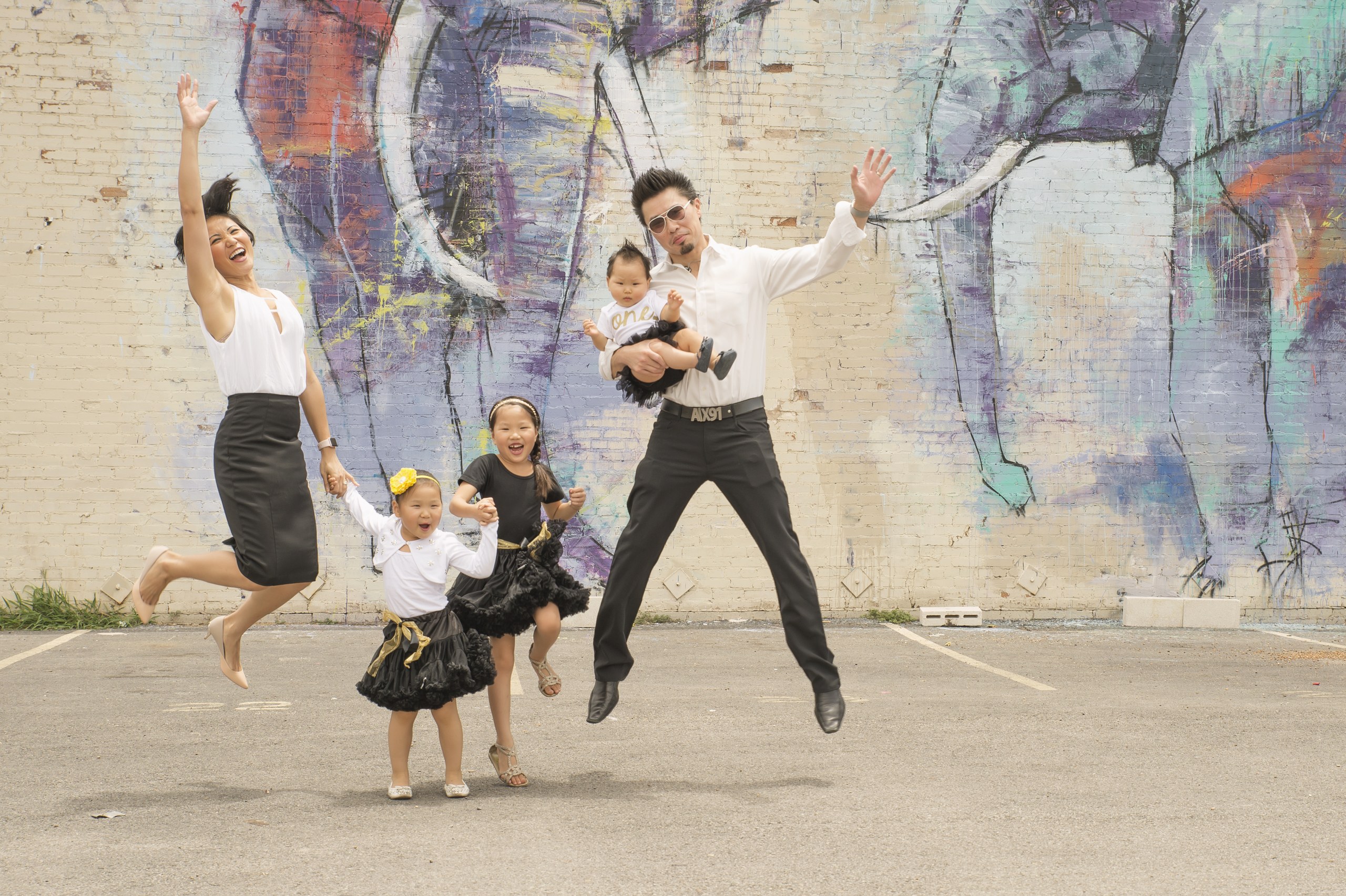 Deep Ellum — East of Downtown — Love Pic Love