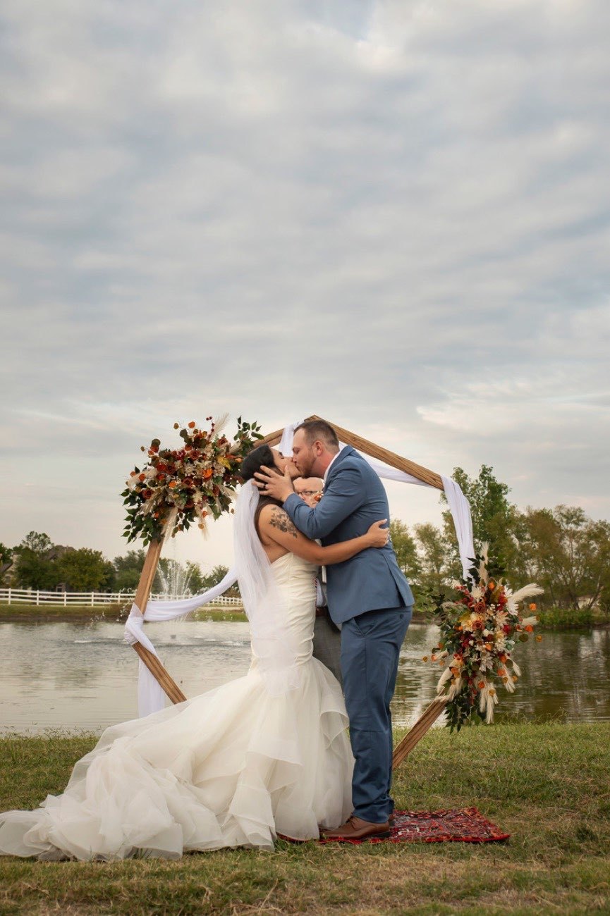 7 Dallas Wedding Venues That Photograph Like a Dream